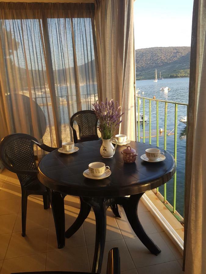 Cres View Apartments Екстер'єр фото