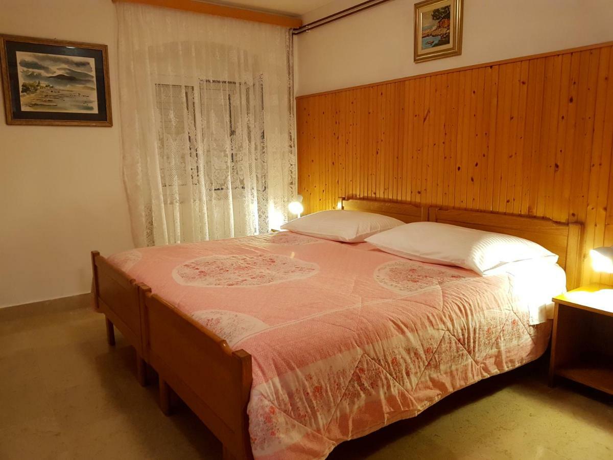 Cres View Apartments Екстер'єр фото